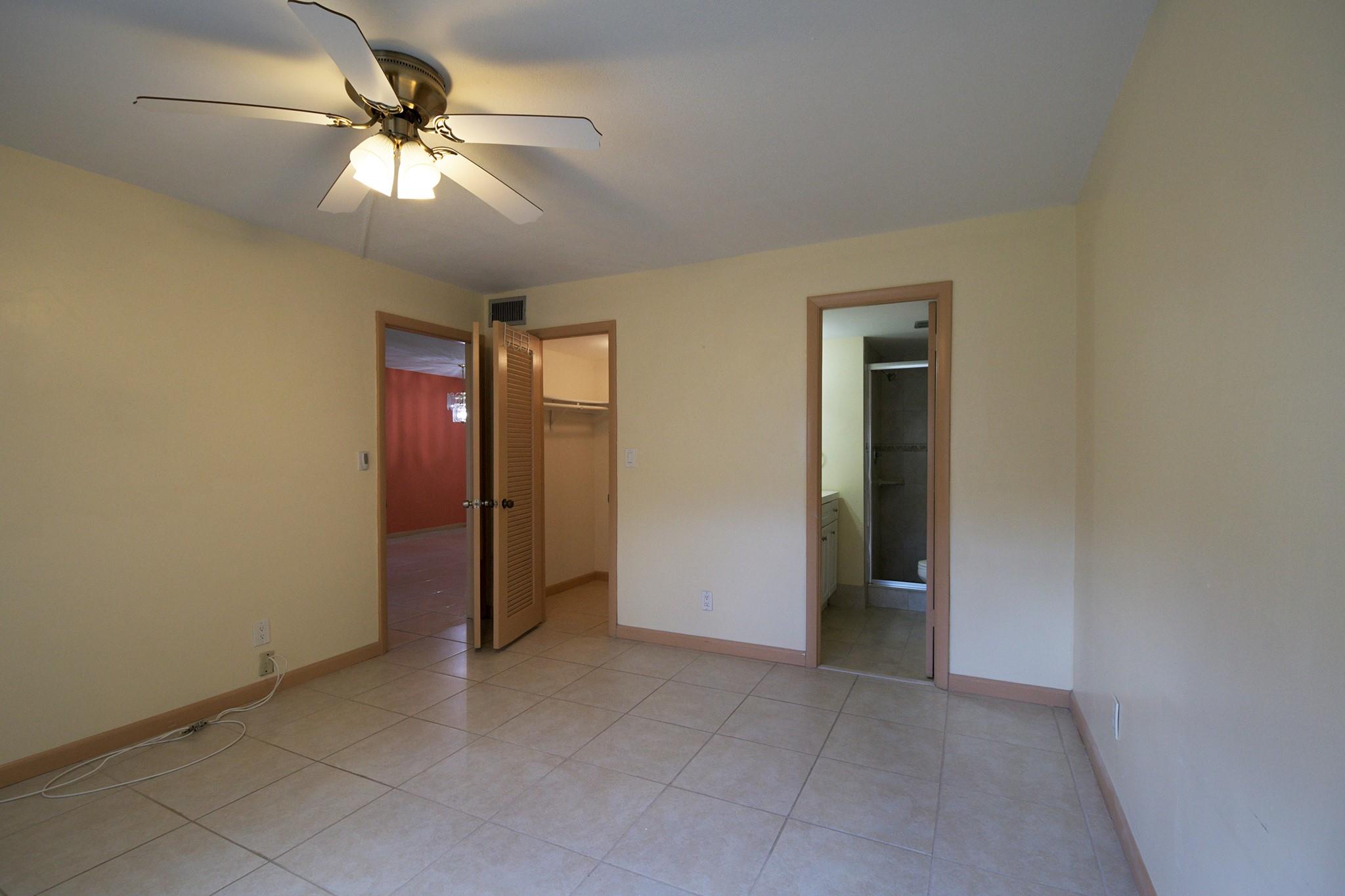 Sunrise lakes phase 3 - Residential