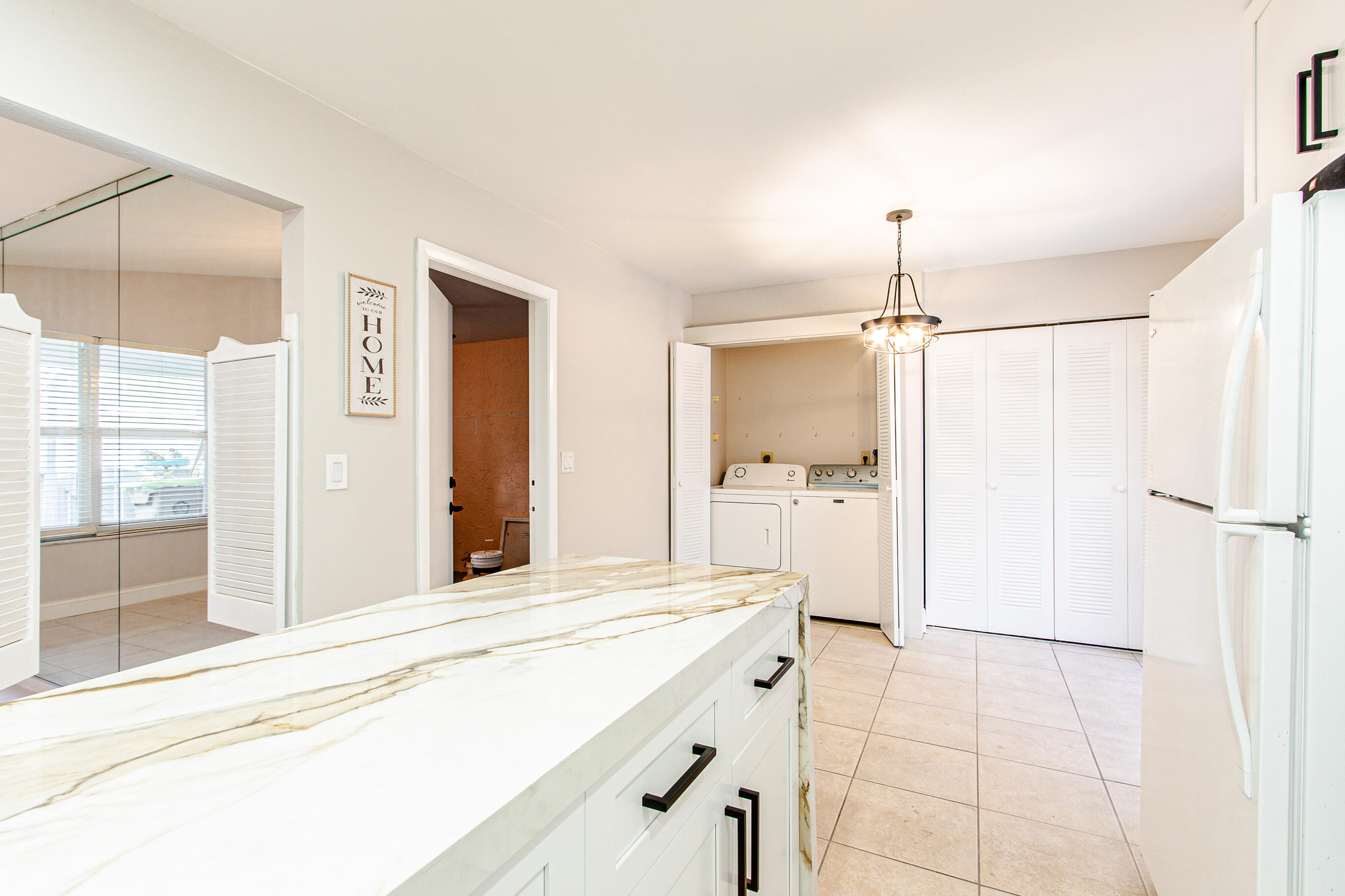 ALPINE WOODS ESTATES NO II - Residential Lease