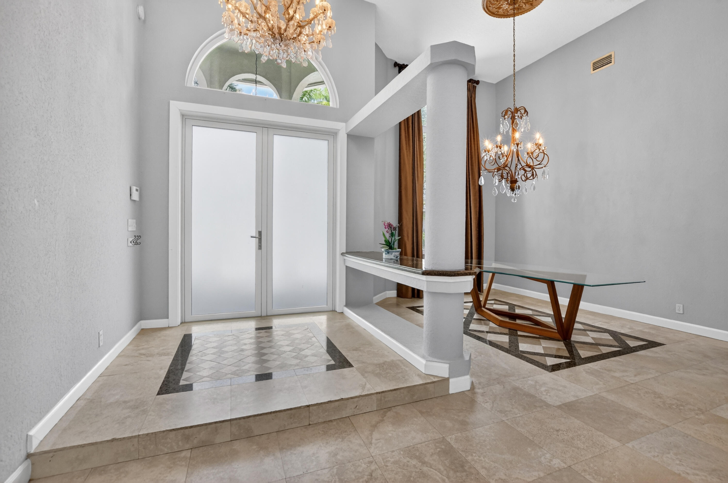 7008 NW 66th Terrace