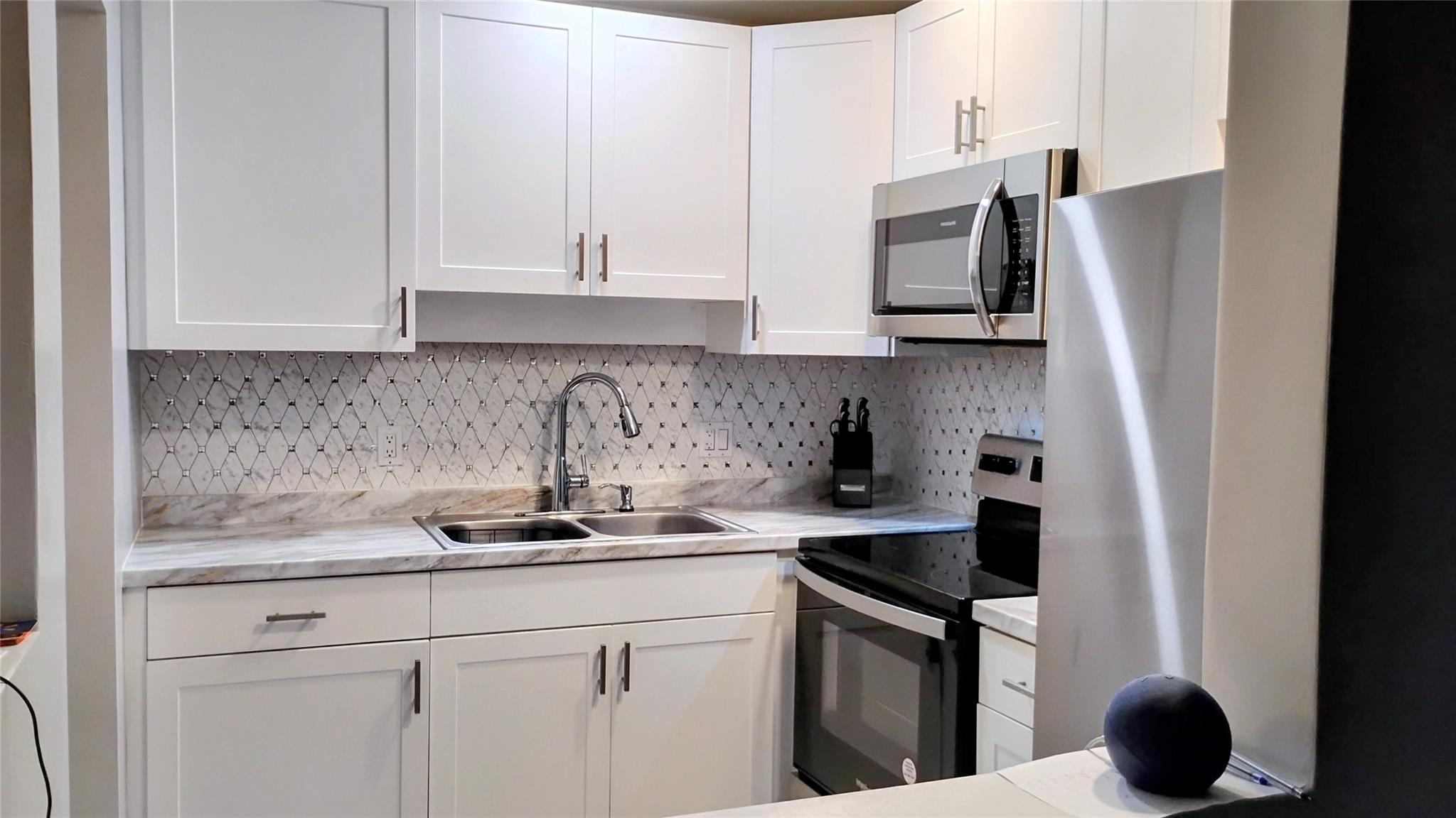 Vista Del Lago - Residential