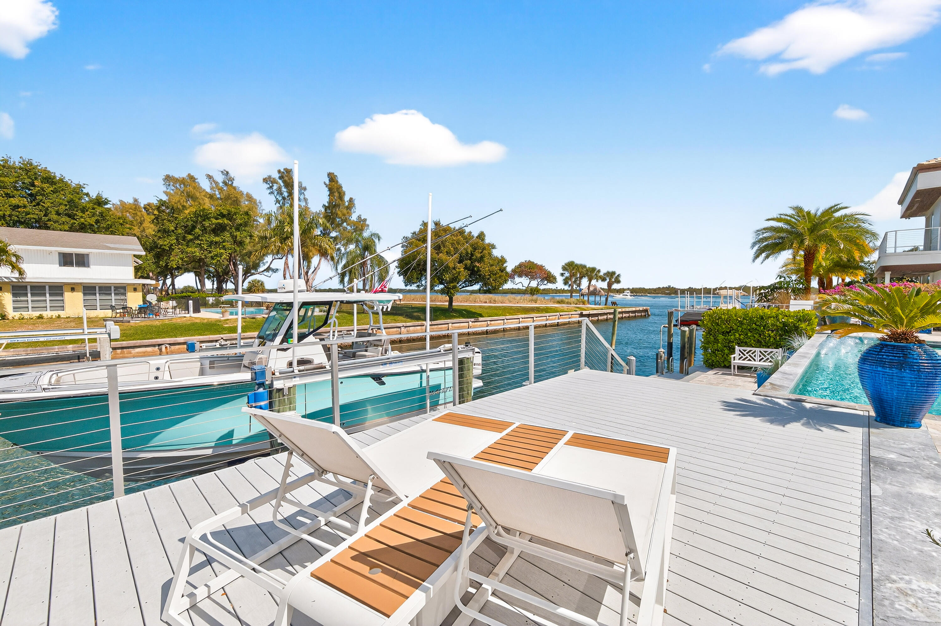 PALM BEACH LAKE WORTH ESTATES 2 - Residential