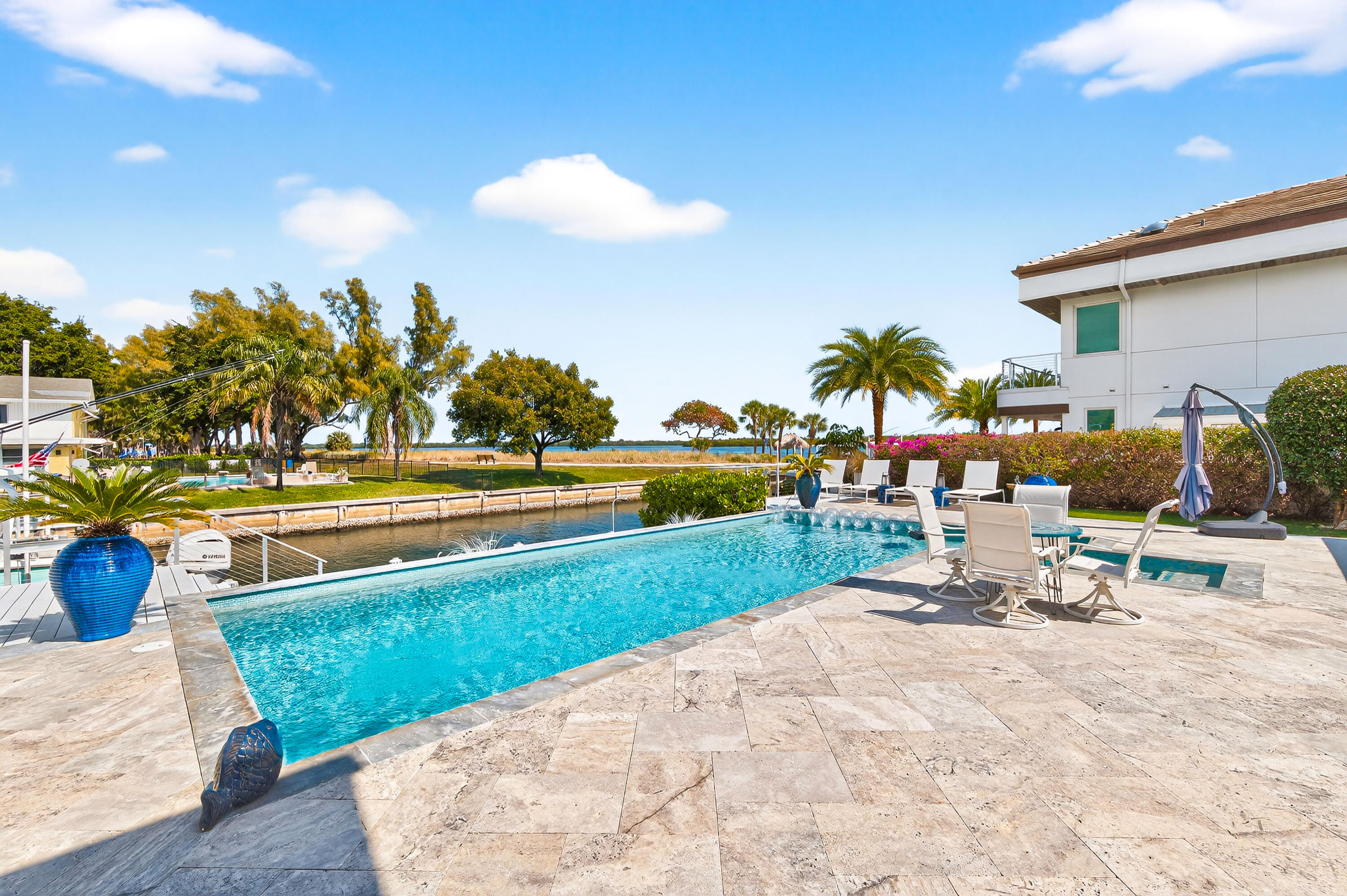 PALM BEACH LAKE WORTH ESTATES 2 - Residential