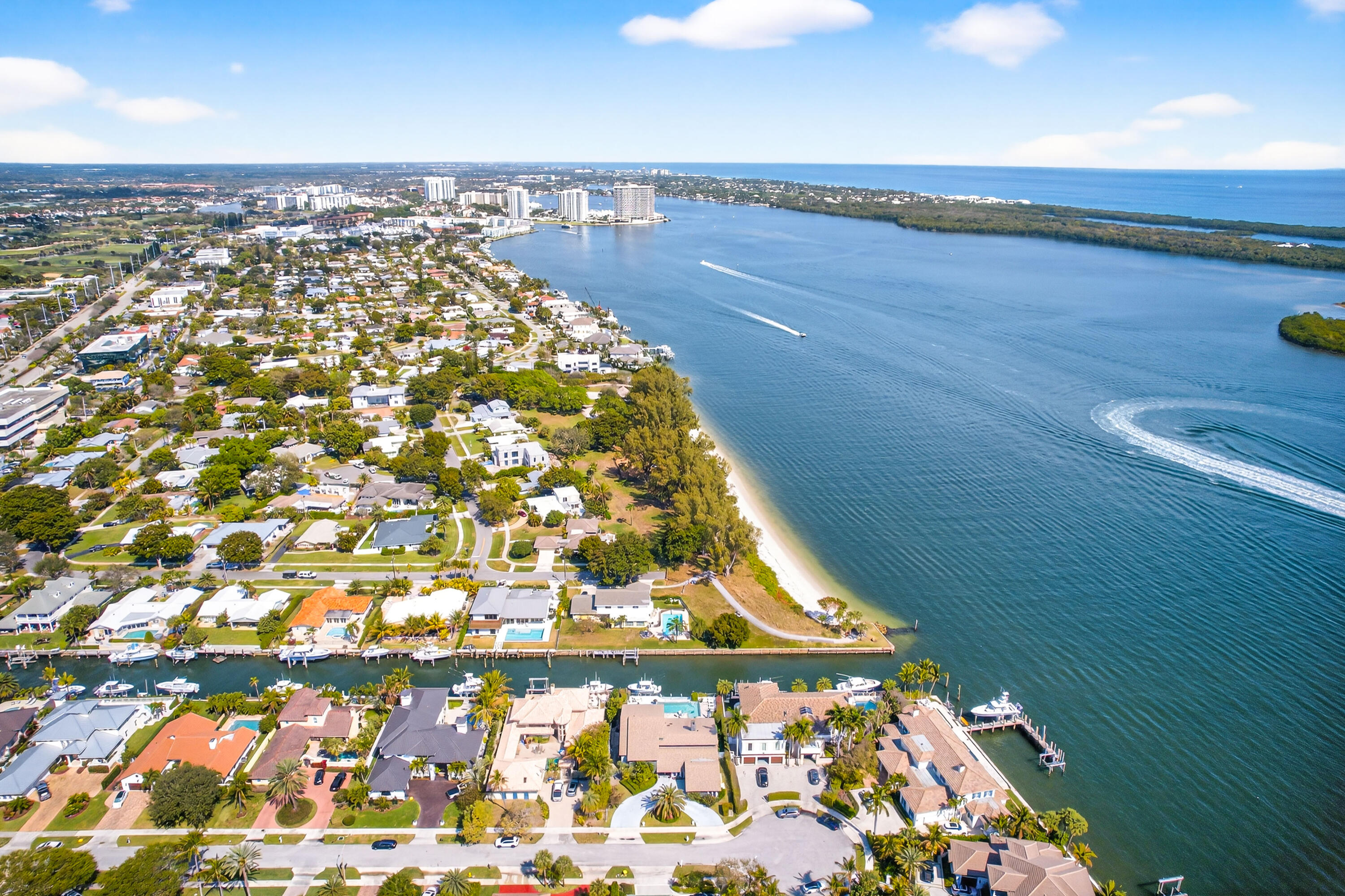 PALM BEACH LAKE WORTH ESTATES 2 - Residential
