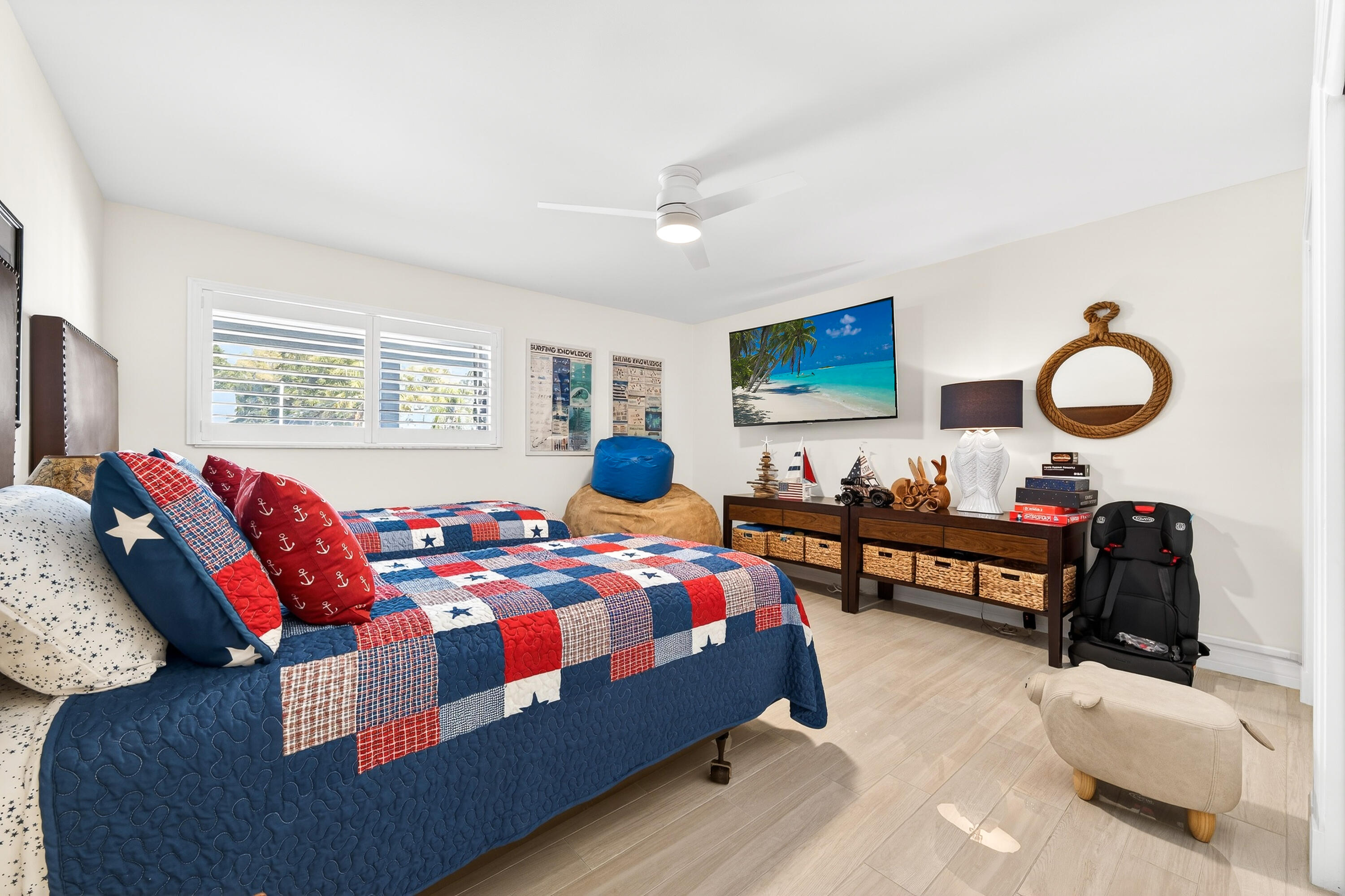 PALM BEACH LAKE WORTH ESTATES 2 - Residential