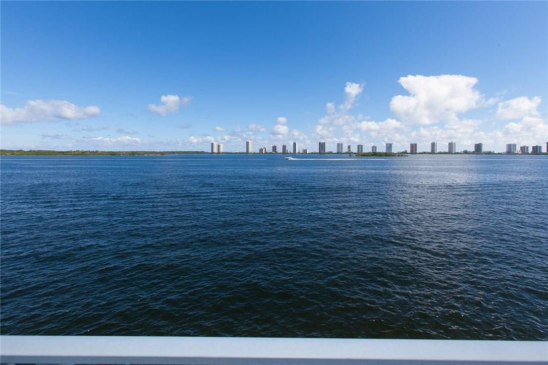 Shore Club - Residential