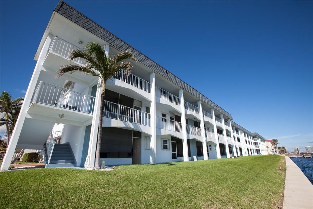 Shore Club - Residential