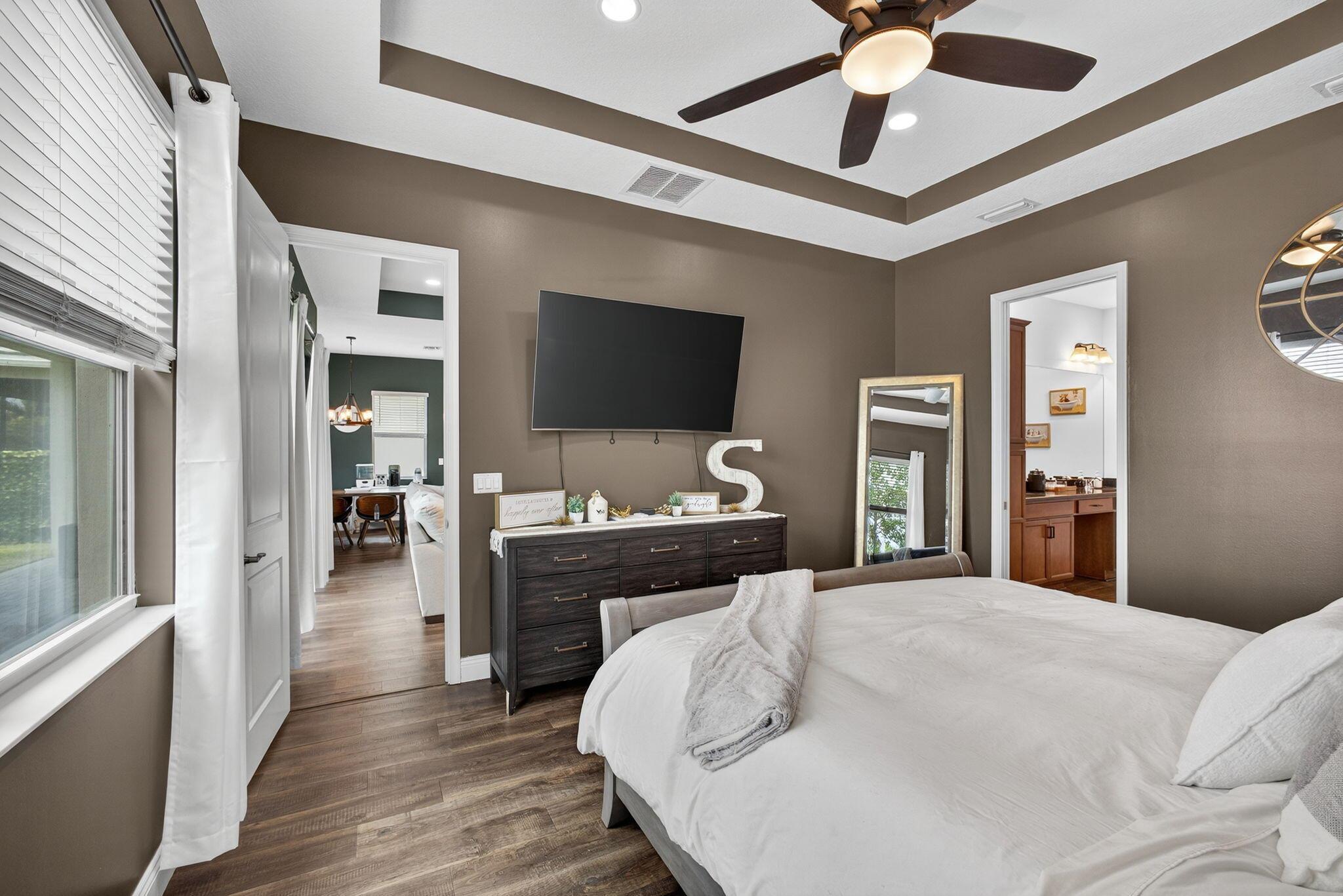 MEADOWS OF WESTLAKE - Residential