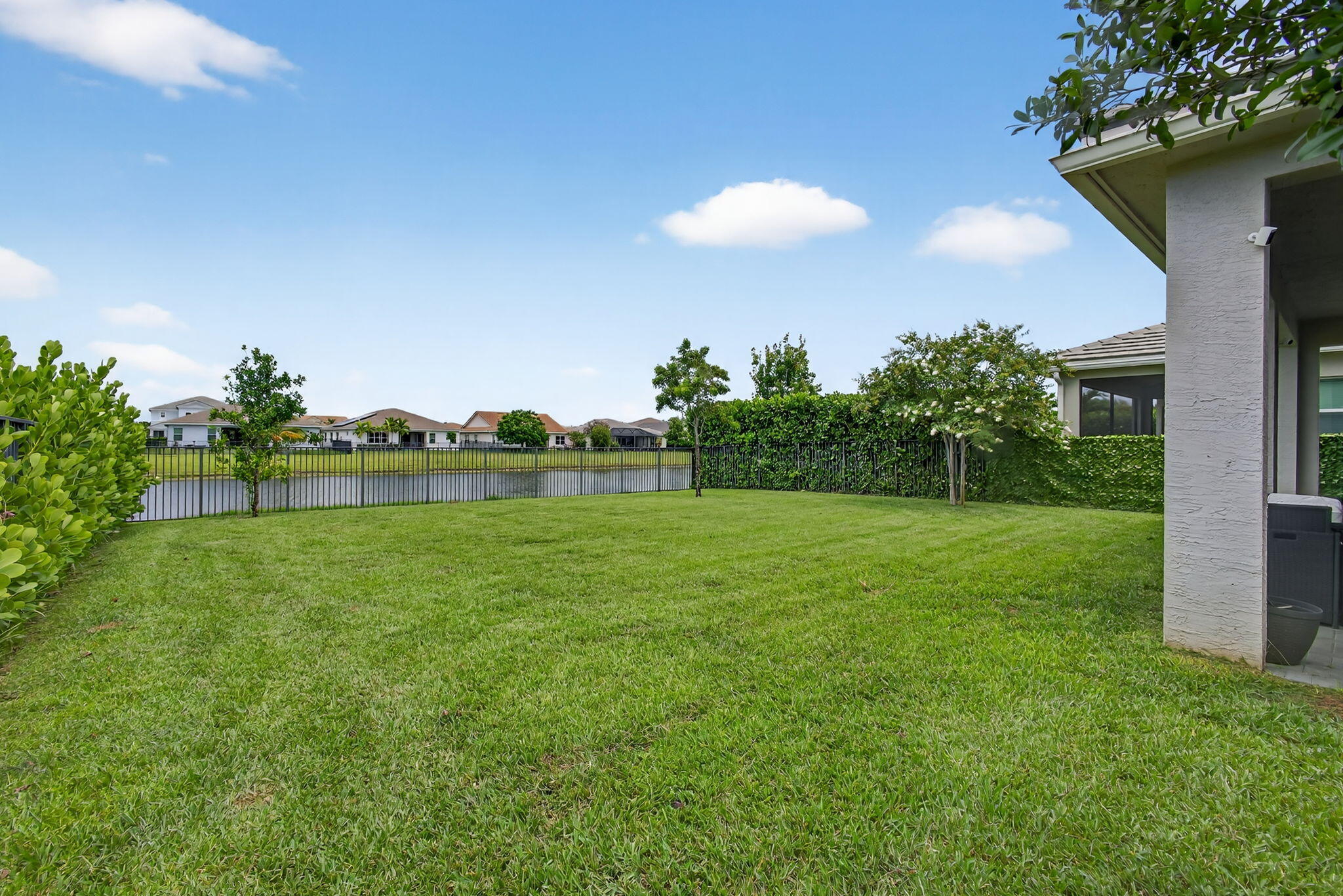 15750 Goldfinch Circle