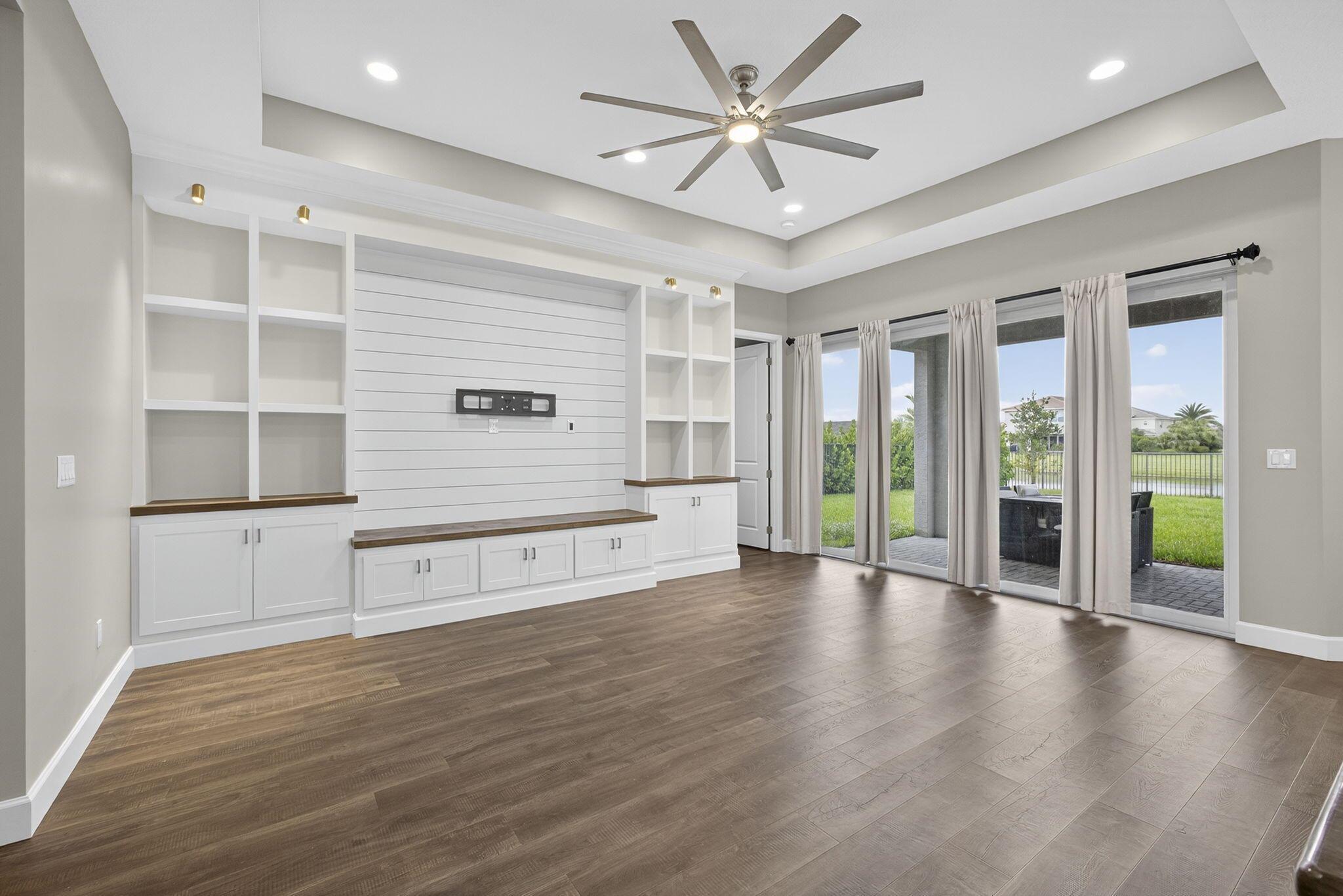 MEADOWS OF WESTLAKE - Residential