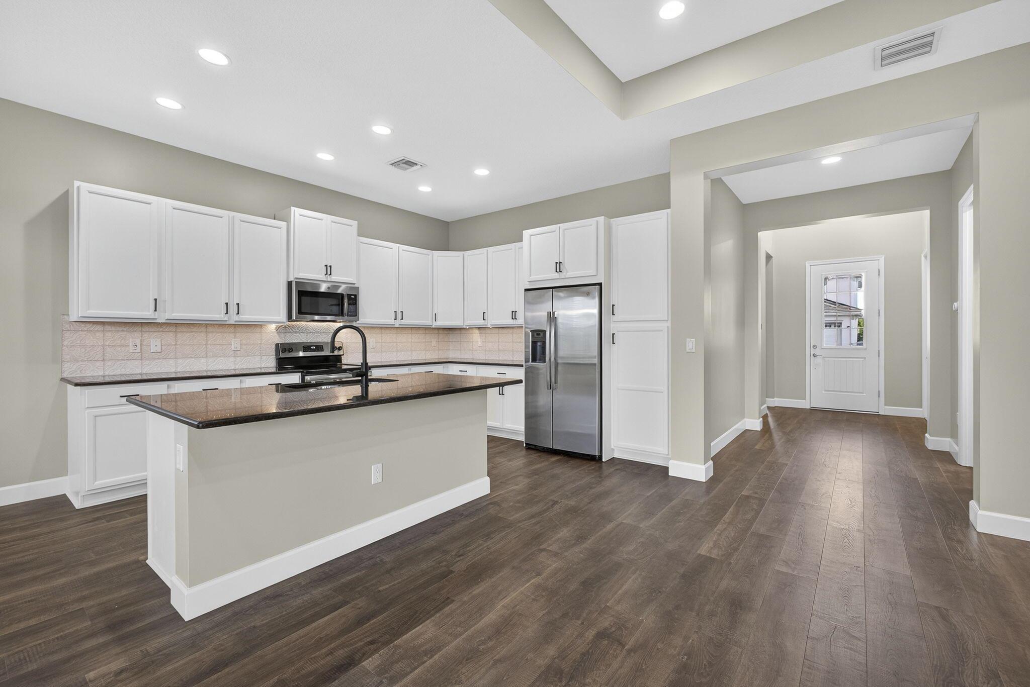 MEADOWS OF WESTLAKE - Residential