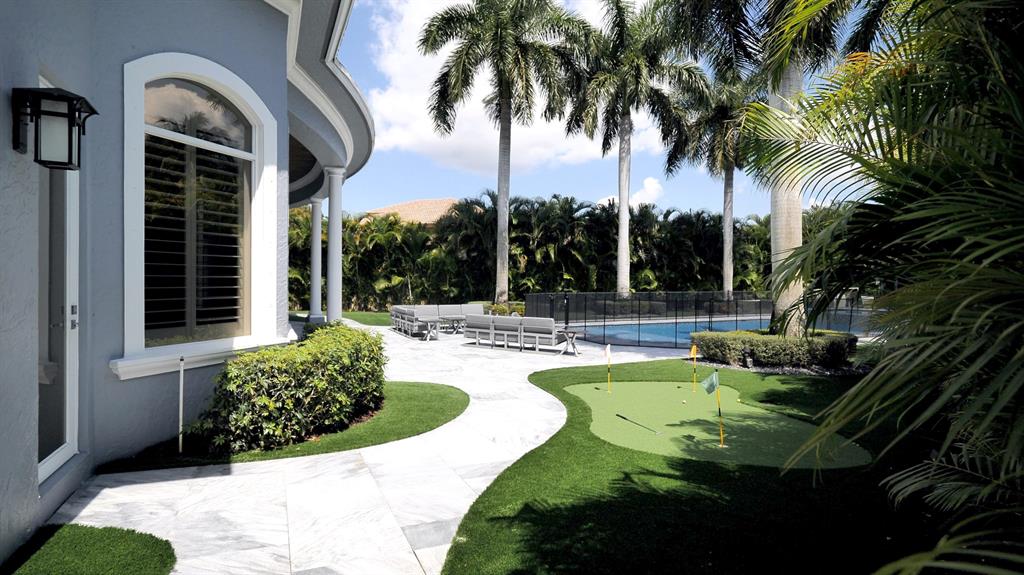 IN THE PINES - Residential