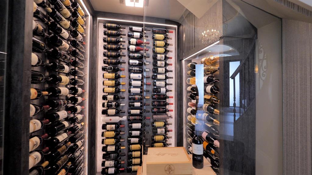 IN THE PINES - Residential