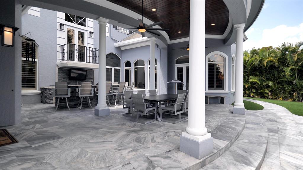 IN THE PINES - Residential