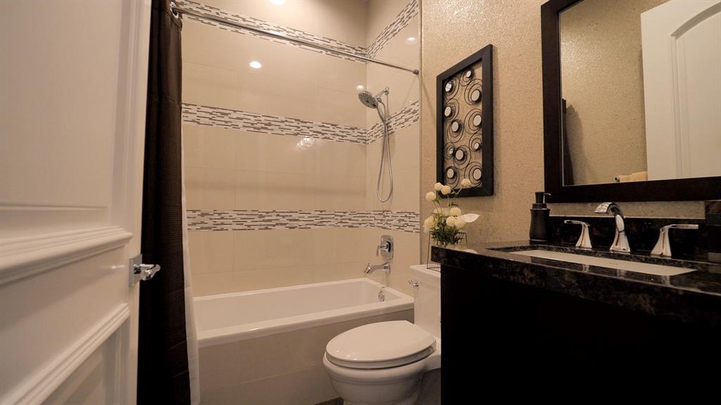 IN THE PINES - Residential