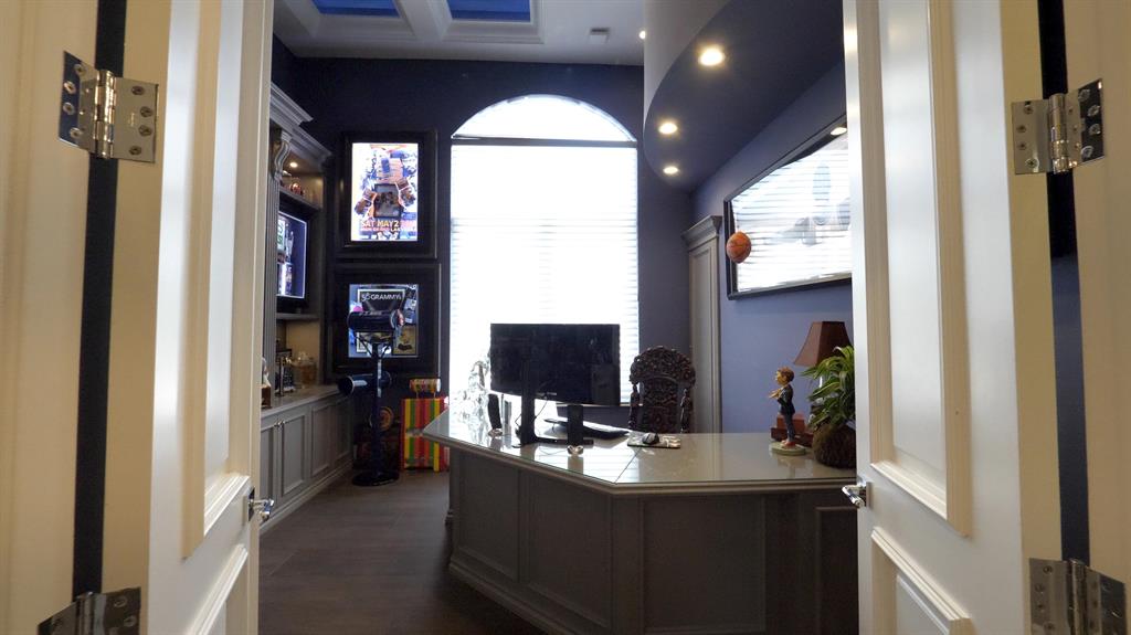 IN THE PINES - Residential