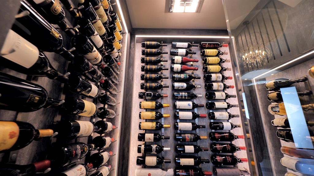 IN THE PINES - Residential