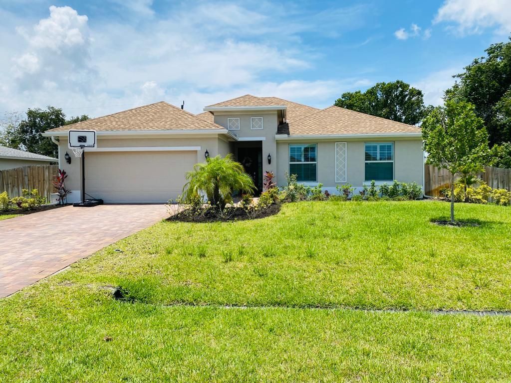 Photo of 2382 SE Watercrest Street, Port Saint Lucie, FL 34984 (MLS # R10803146)