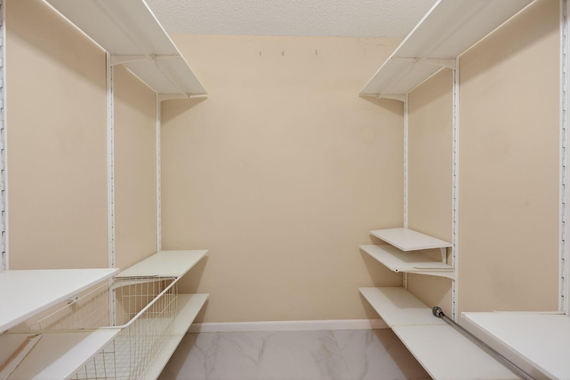 WYNMOOR GOLF VILLAGE - Residential