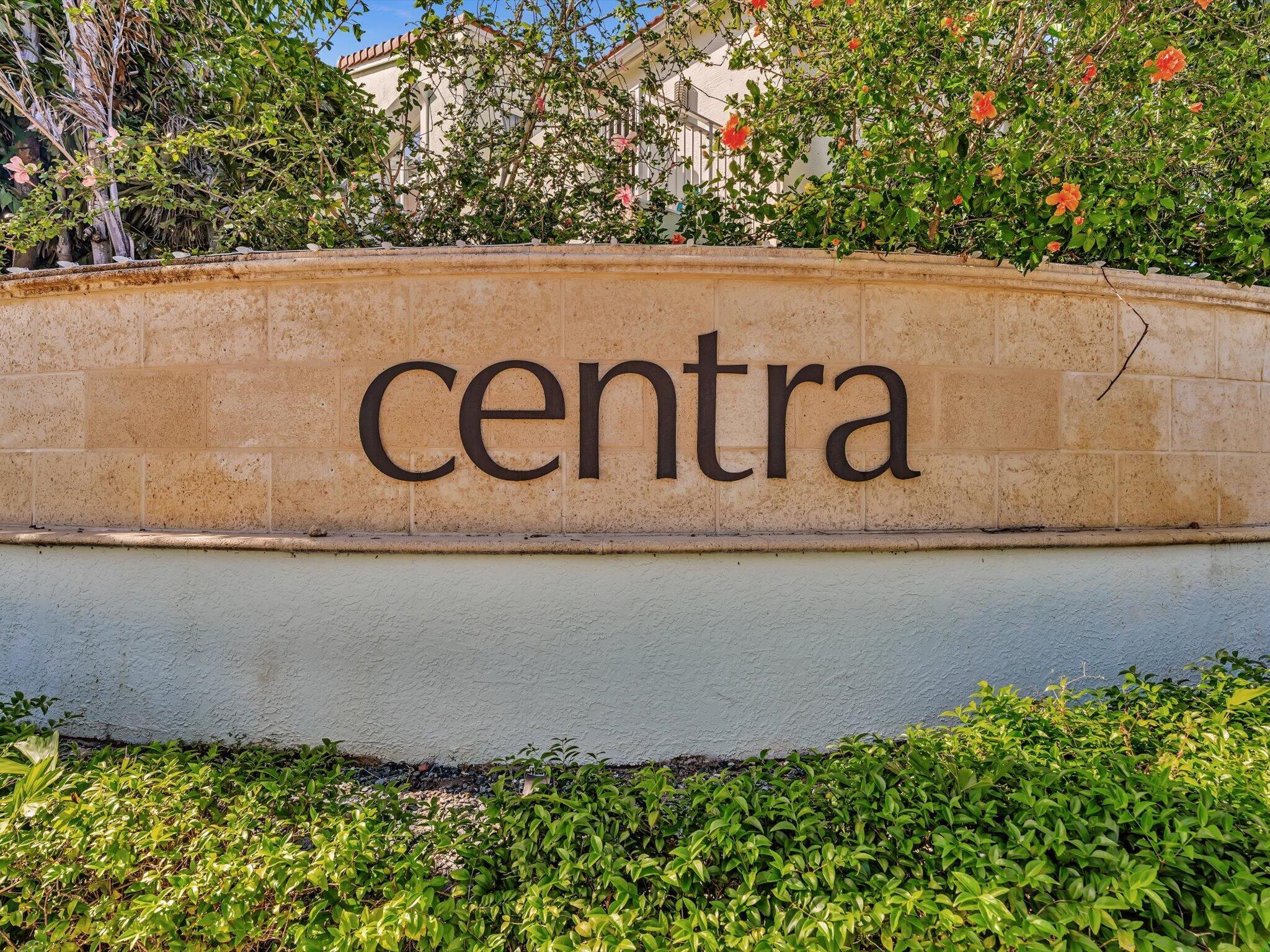 CENTRA BLUE LAKE TOWNHOME - Residential