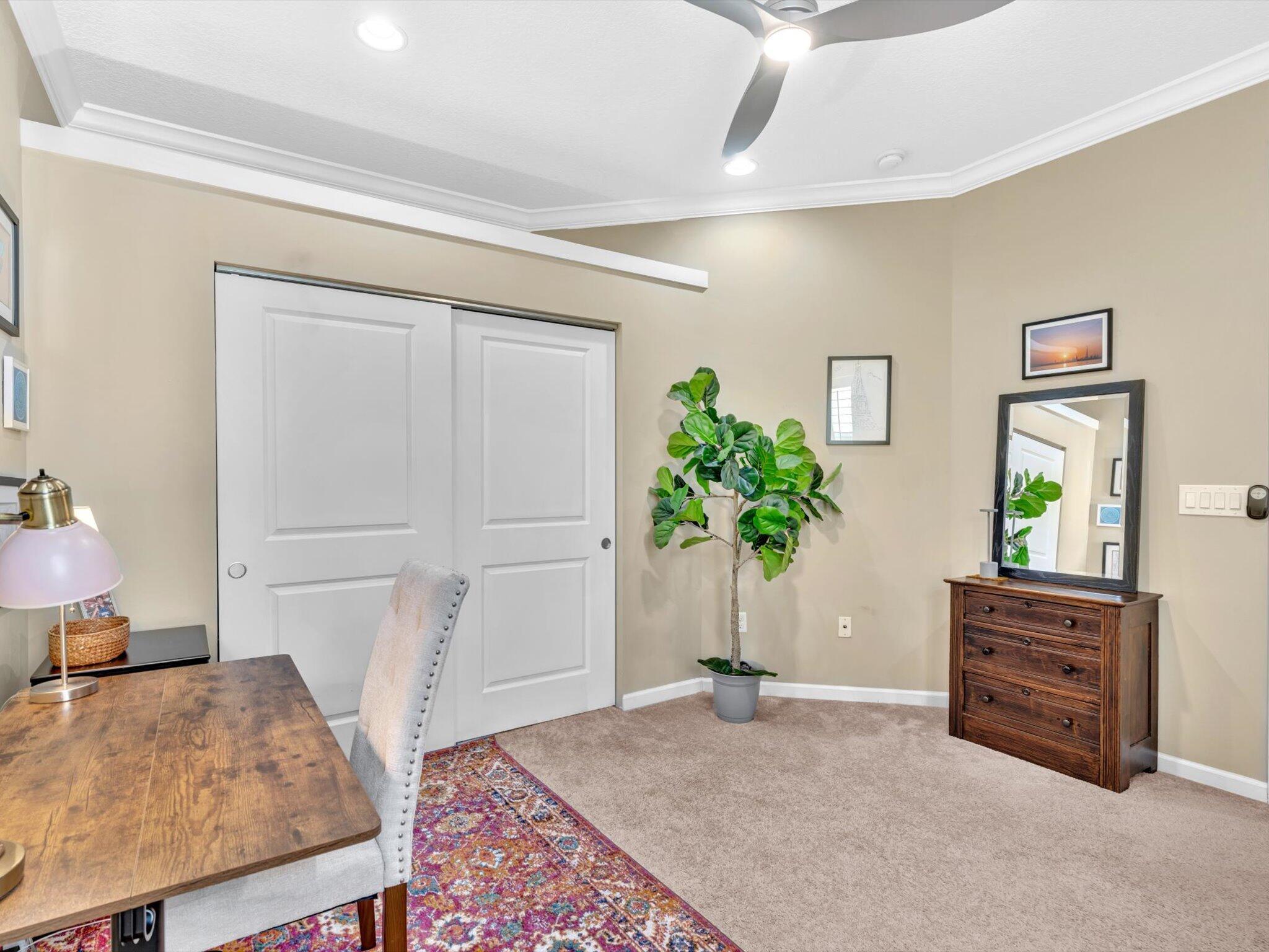 CENTRA BLUE LAKE TOWNHOME - Residential