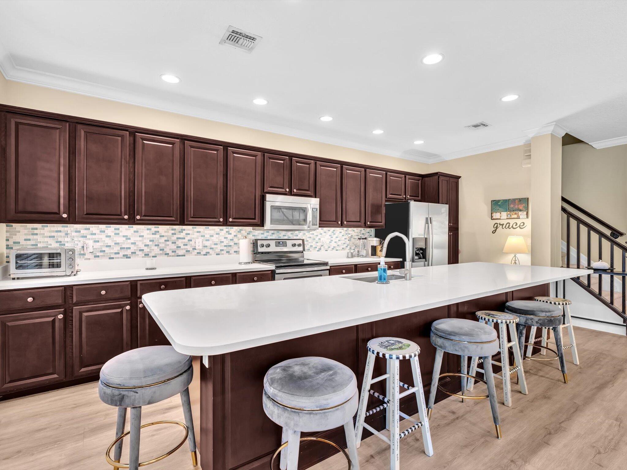 CENTRA BLUE LAKE TOWNHOME - Residential