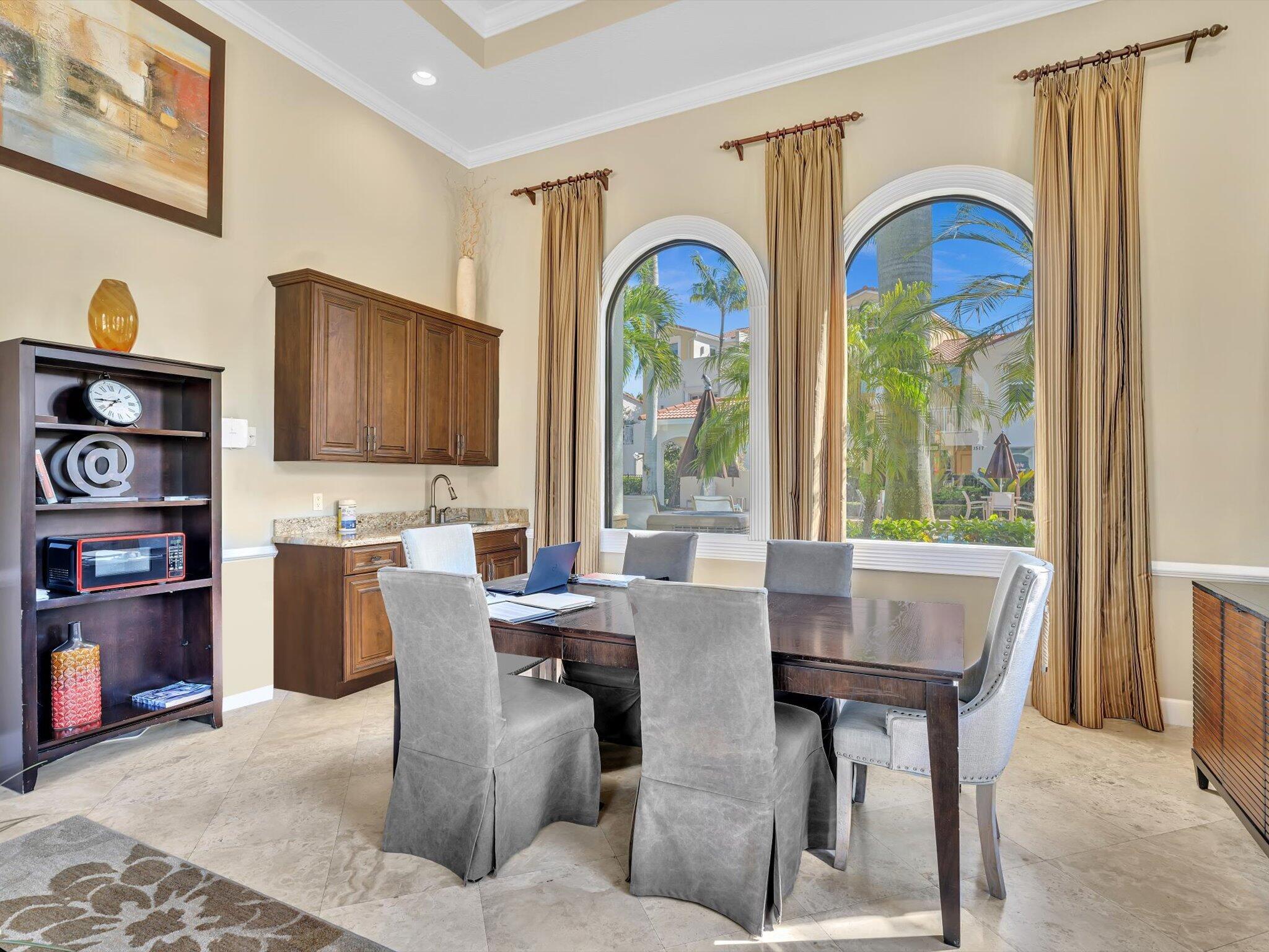 CENTRA BLUE LAKE TOWNHOME - Residential