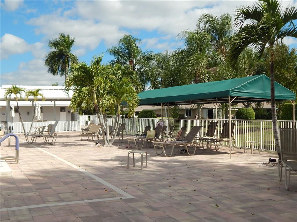 Boca Lakes - Residential