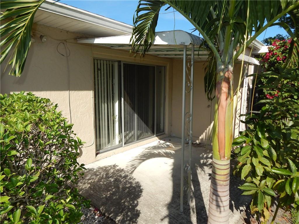 Boca Lakes - Residential