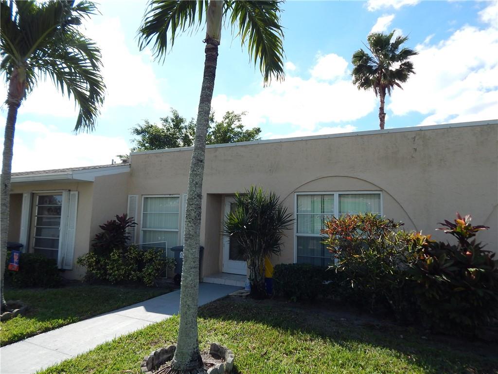 Boca Lakes - Residential