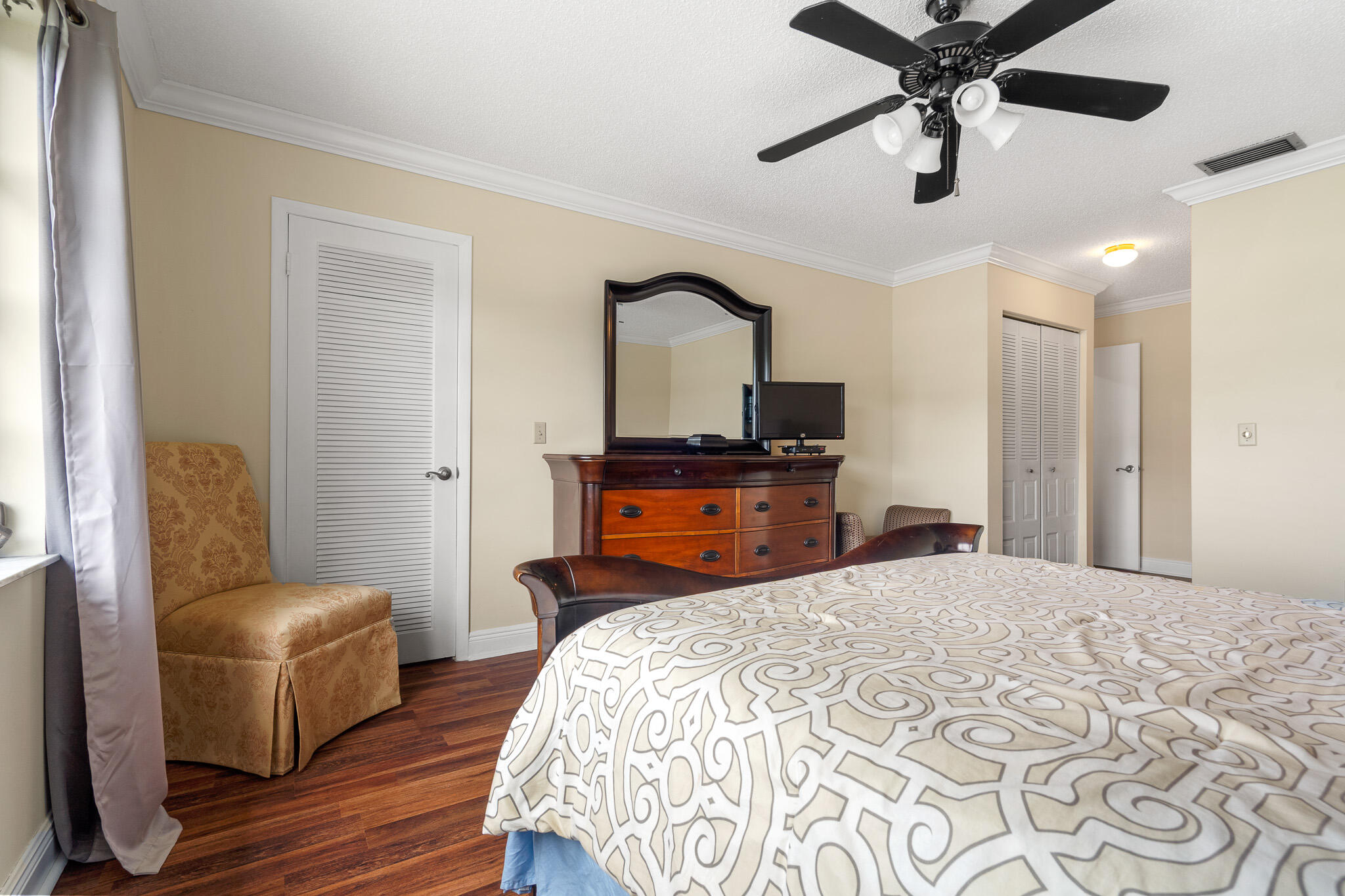 FAIRWAYS OF BOCA LAGO CONDO - Residential