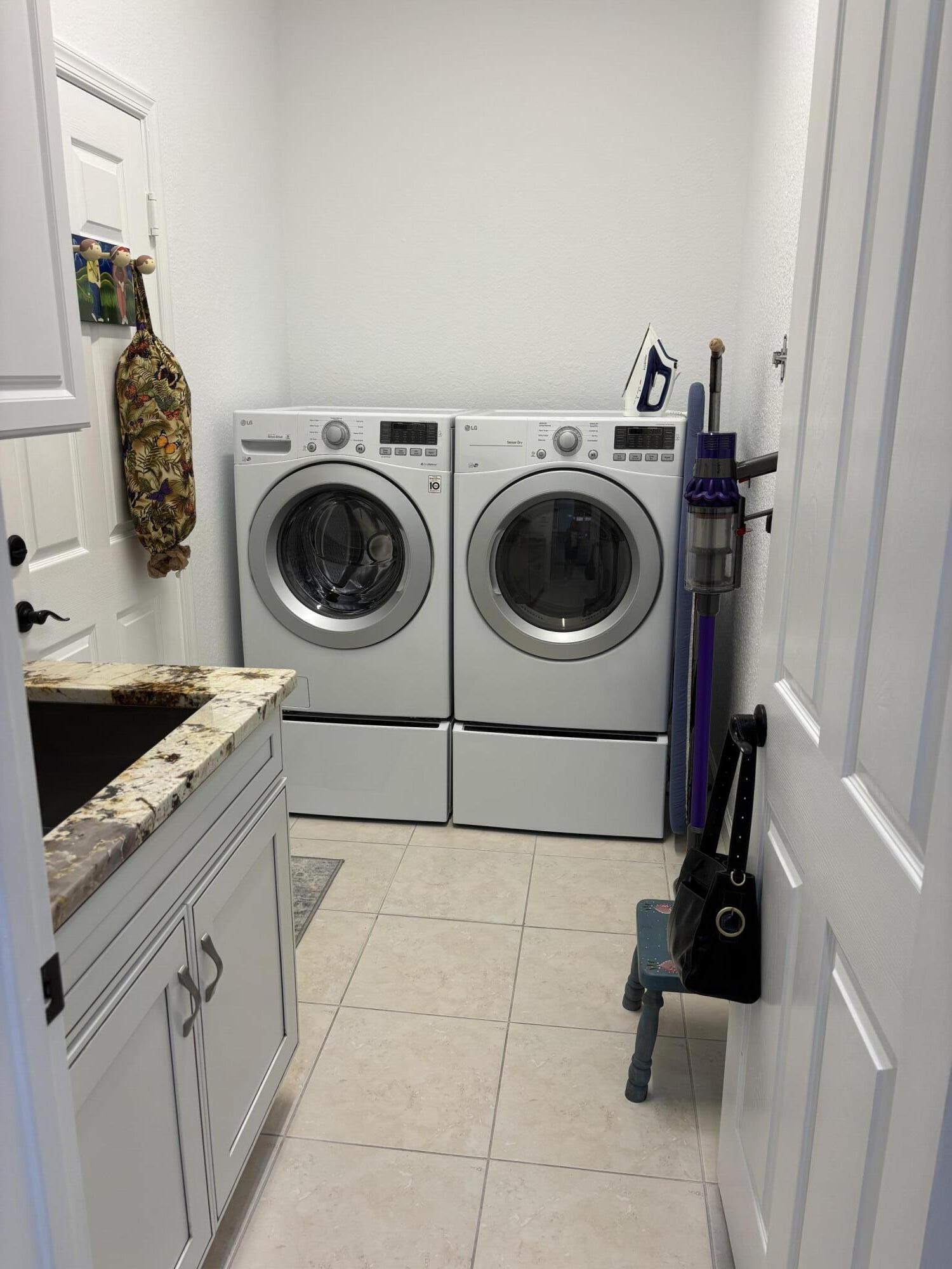 PINES ON PENNOCK LANE PUD 2 - Residential