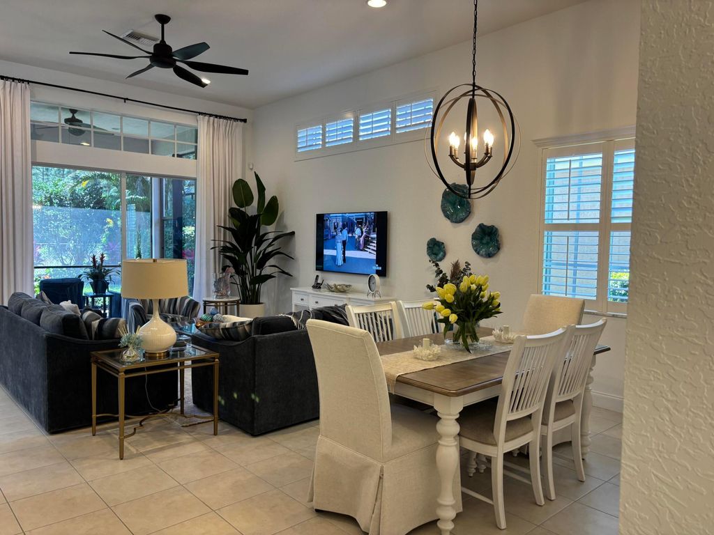 Photo of 140 Via Rosina, Jupiter, FL 33458 (MLS # B26017360)