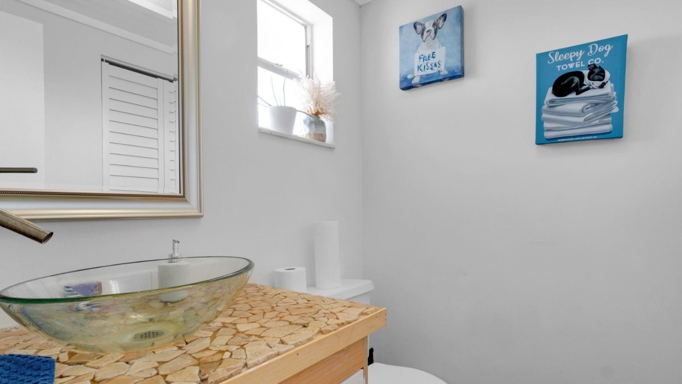 Sunrise Lakes  119 condo - Residential