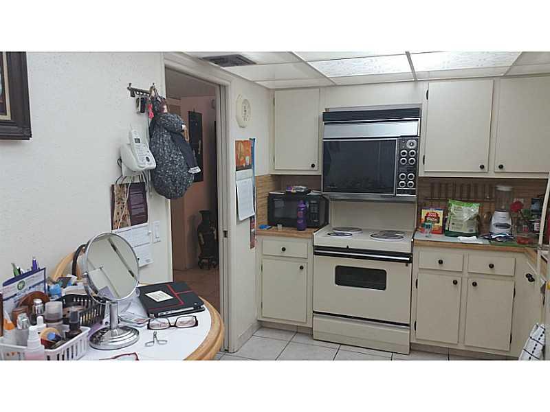 PALM AIRE - Residential