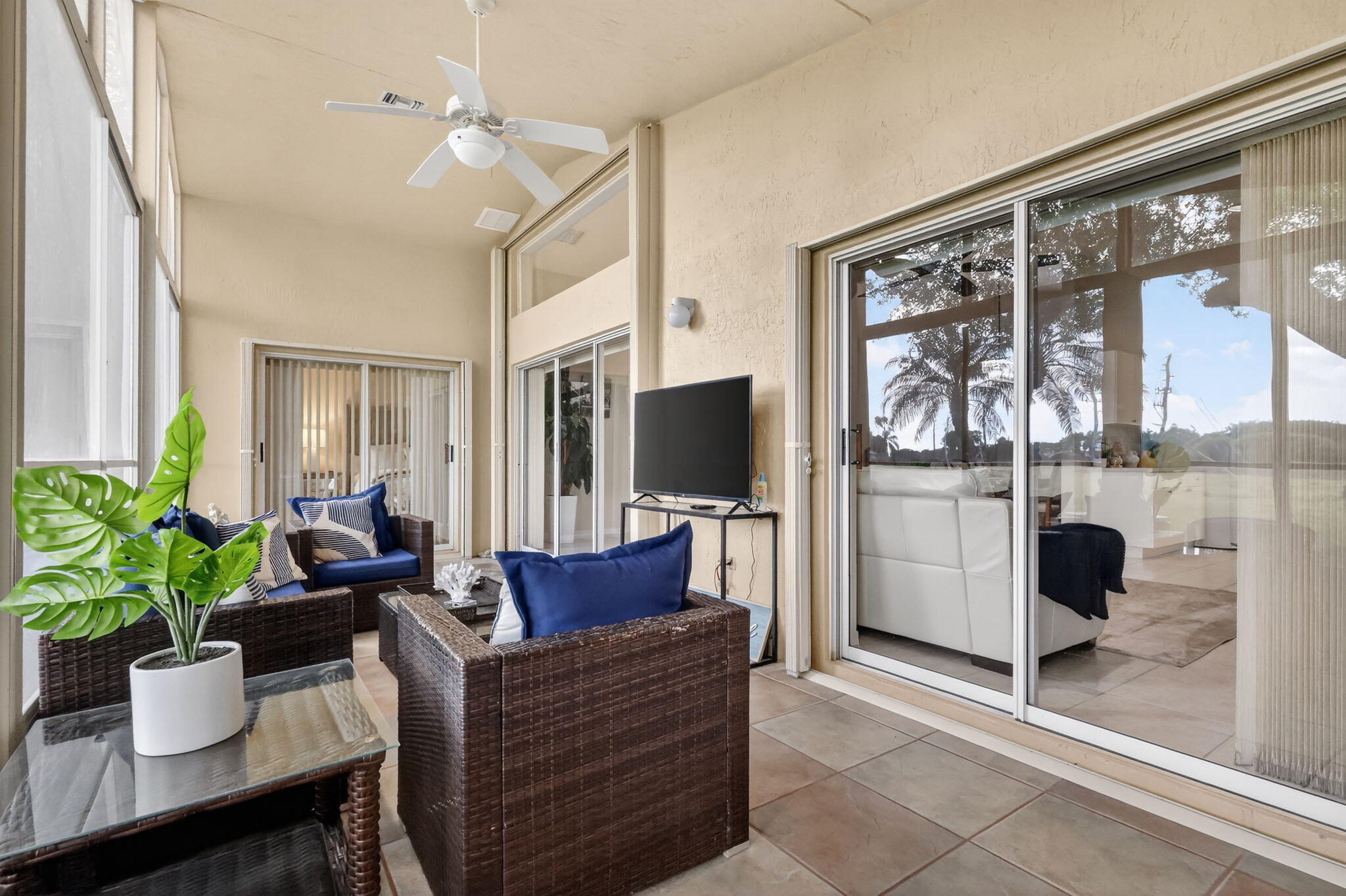 PIPERS GLEN PODS F AND H - Residential