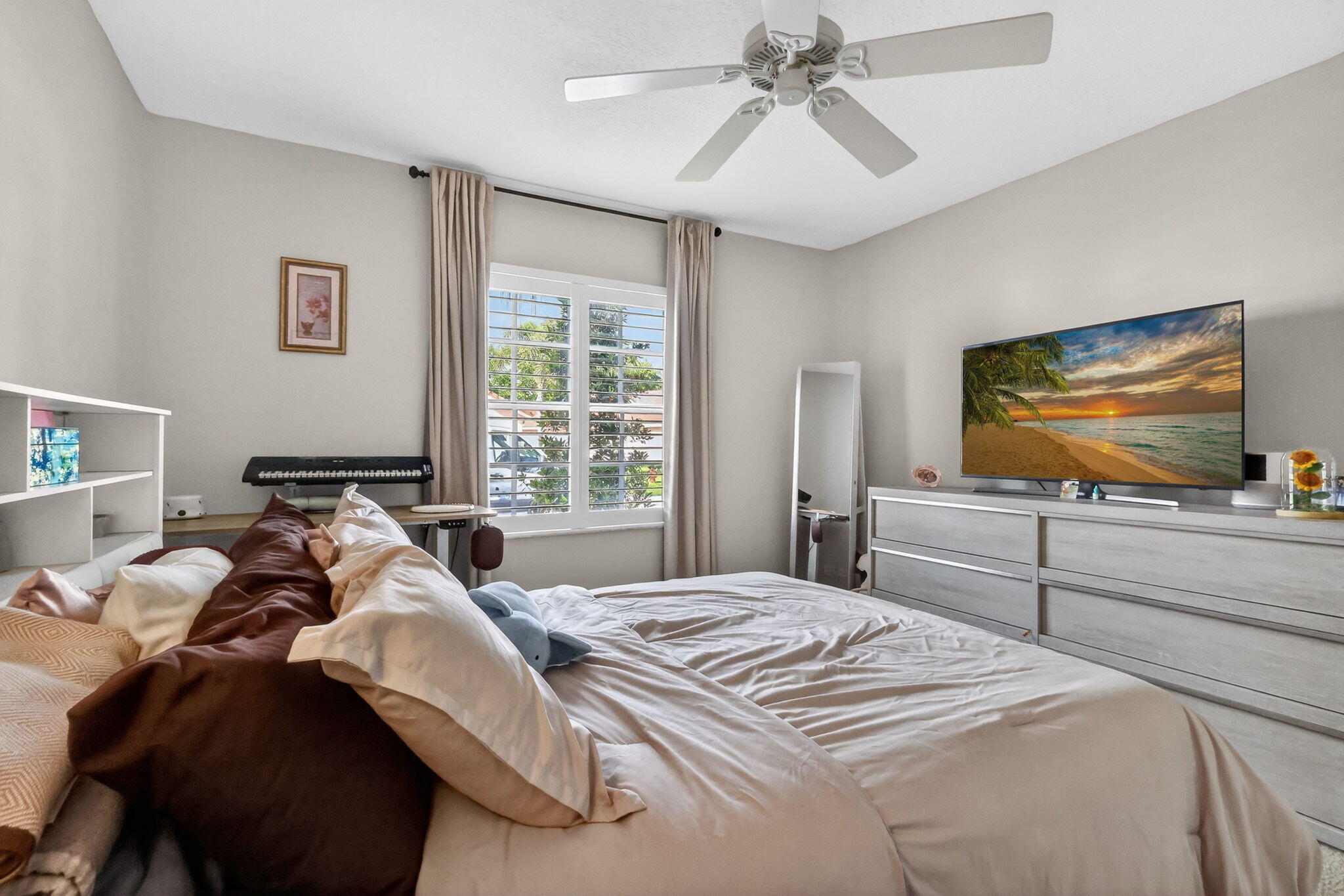 PIPERS GLEN PODS F AND H - Residential