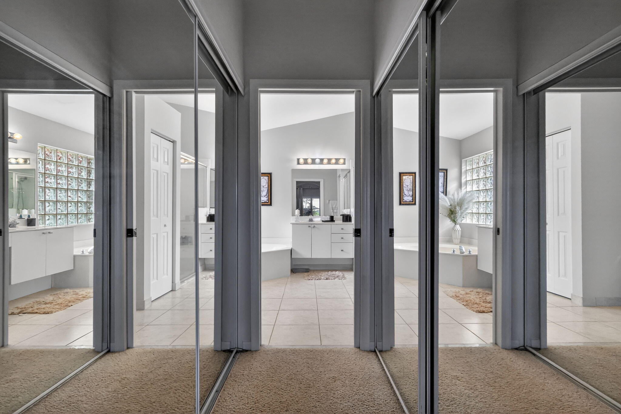 PIPERS GLEN PODS F AND H - Residential