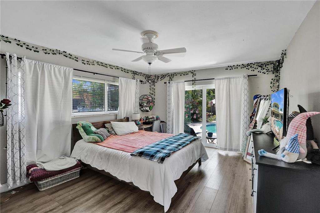 HILLSBORO HARBOR - Residential