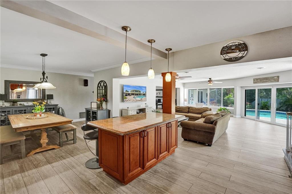 HILLSBORO HARBOR - Residential