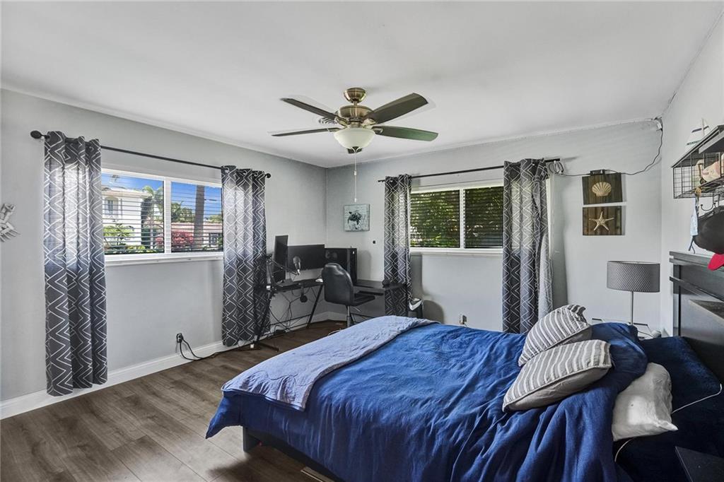 HILLSBORO HARBOR - Residential