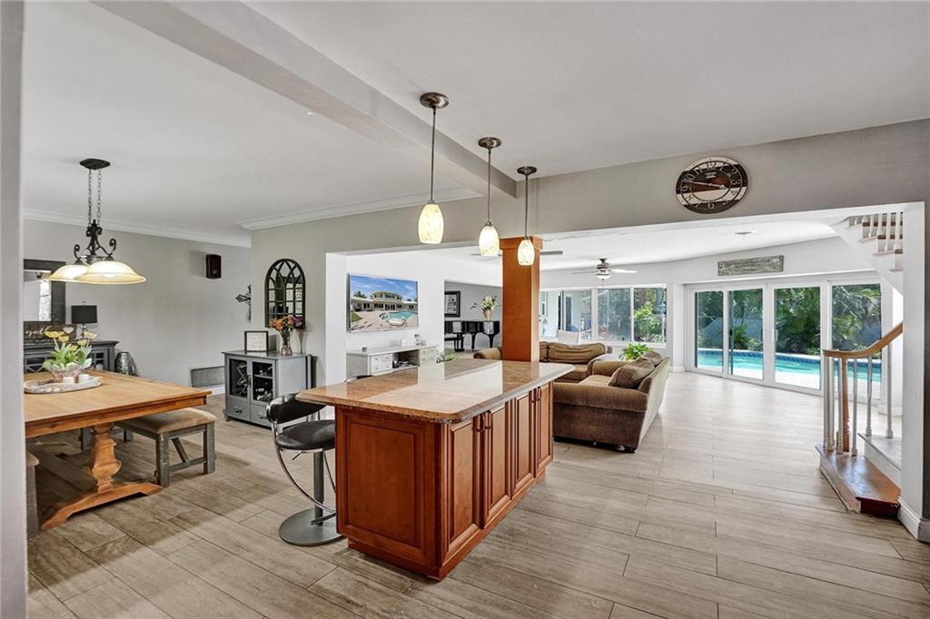 HILLSBORO HARBOR - Residential