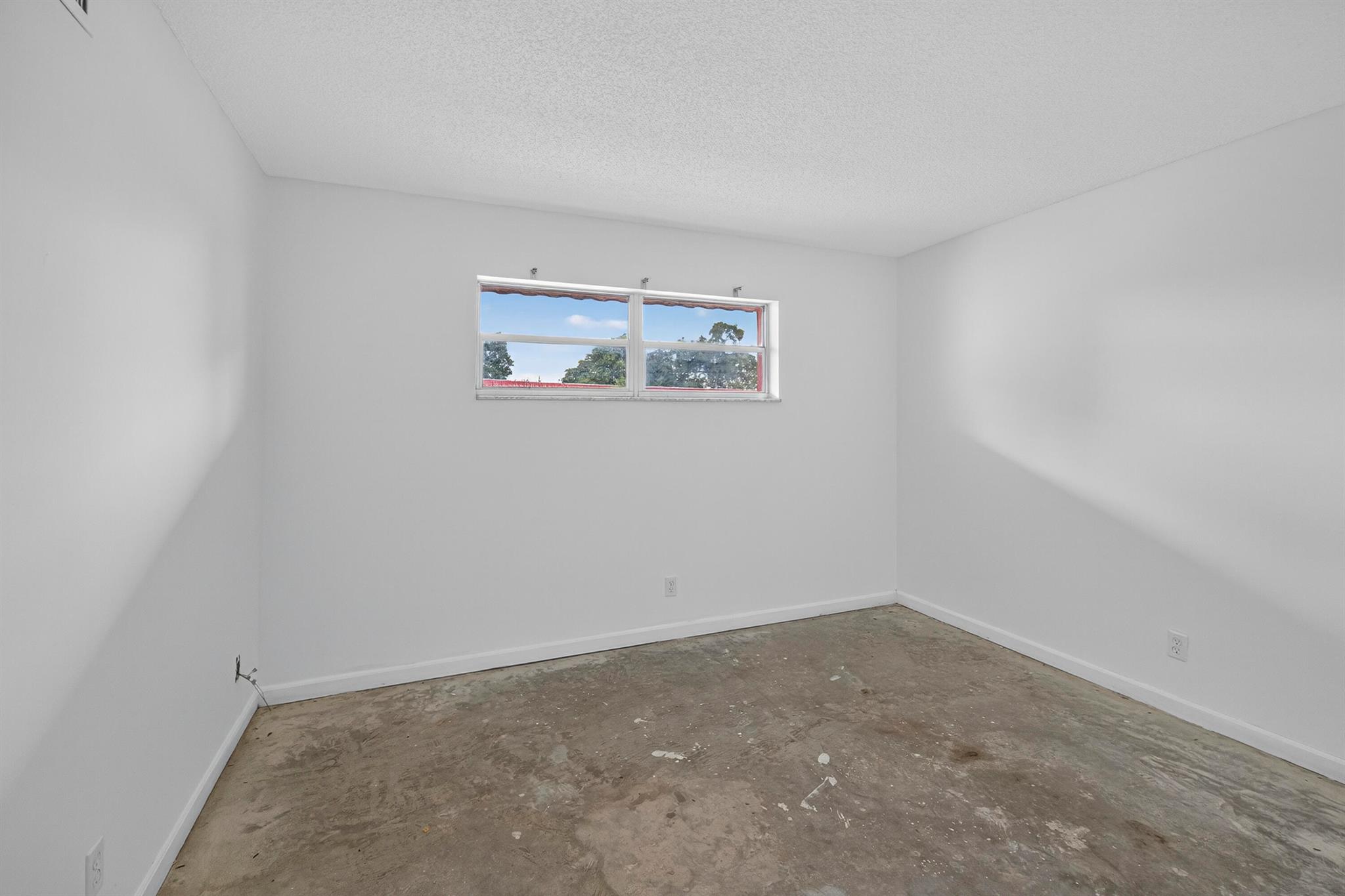 HOLLYBROOK GOLF AND Tenni - Residential