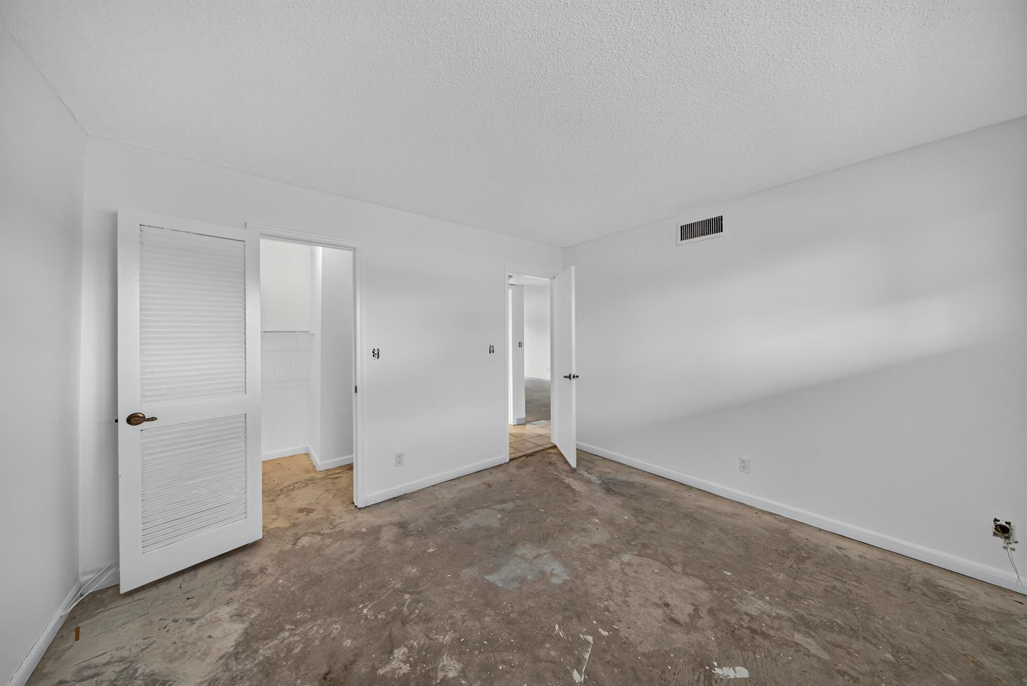 HOLLYBROOK GOLF AND Tenni - Residential