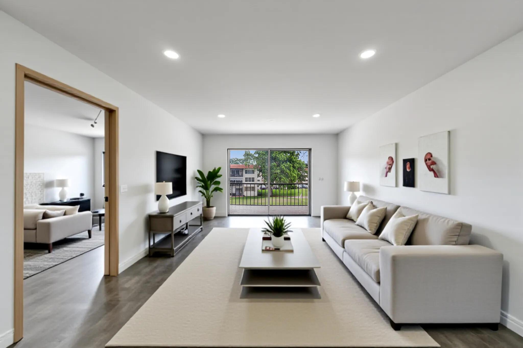 HOLLYBROOK GOLF AND Tenni - Residential
