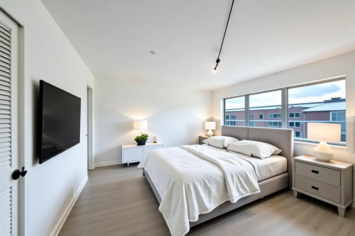 HOLLYBROOK GOLF AND Tennis - Residential