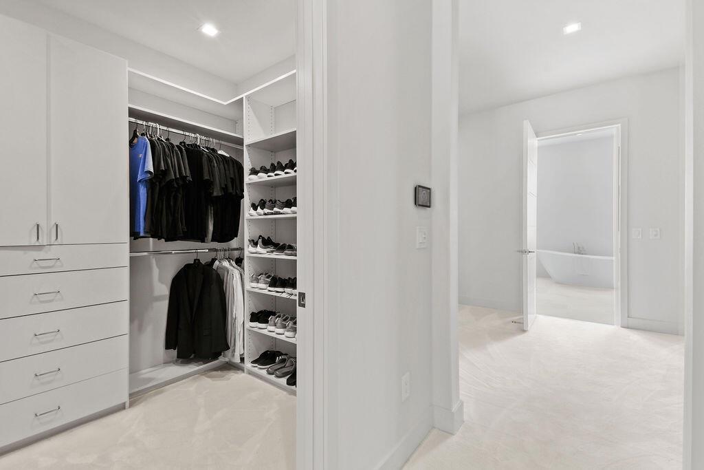 JUNO ISLES 1/ No Fixed br - Residential