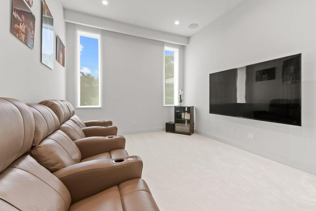 JUNO ISLES 1/ No Fixed br - Residential