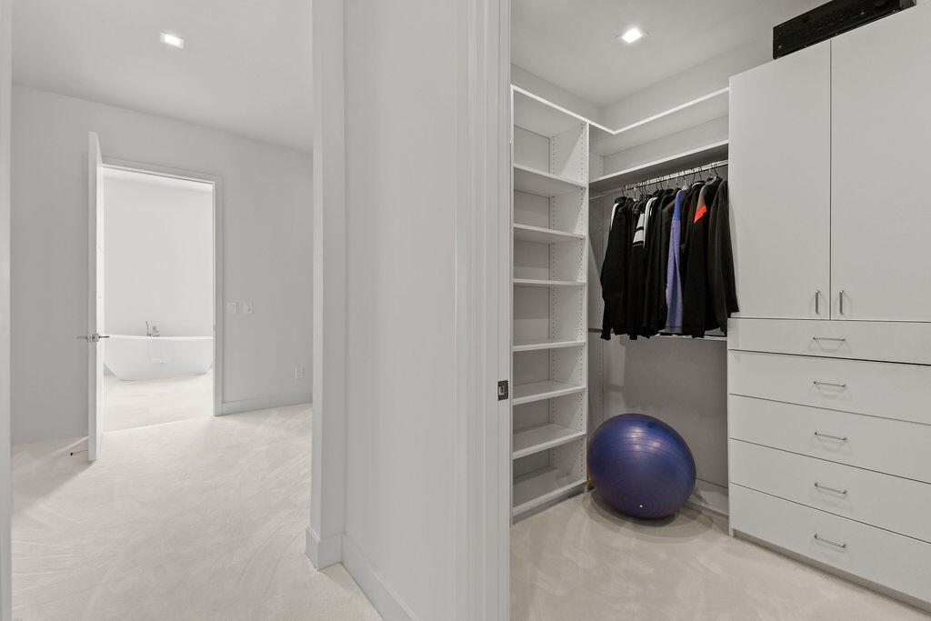 JUNO ISLES 1/ No Fixed br - Residential