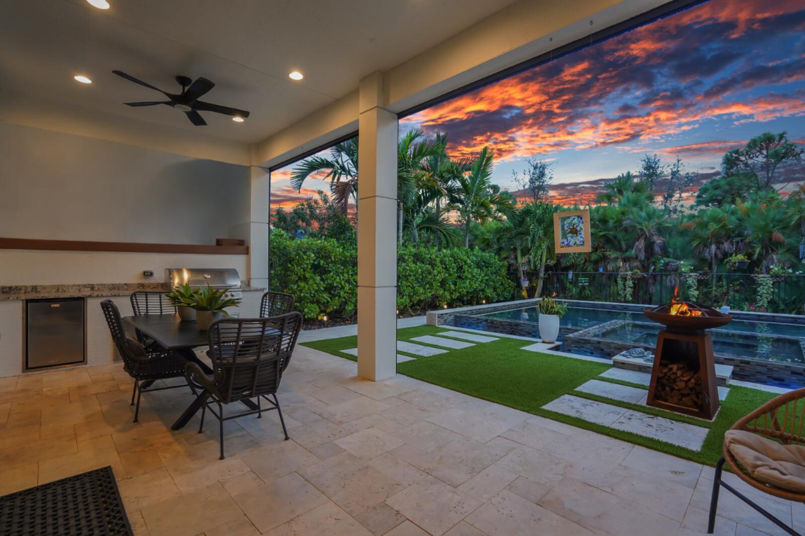 ALTON NEIGHBORHOOD - Residential