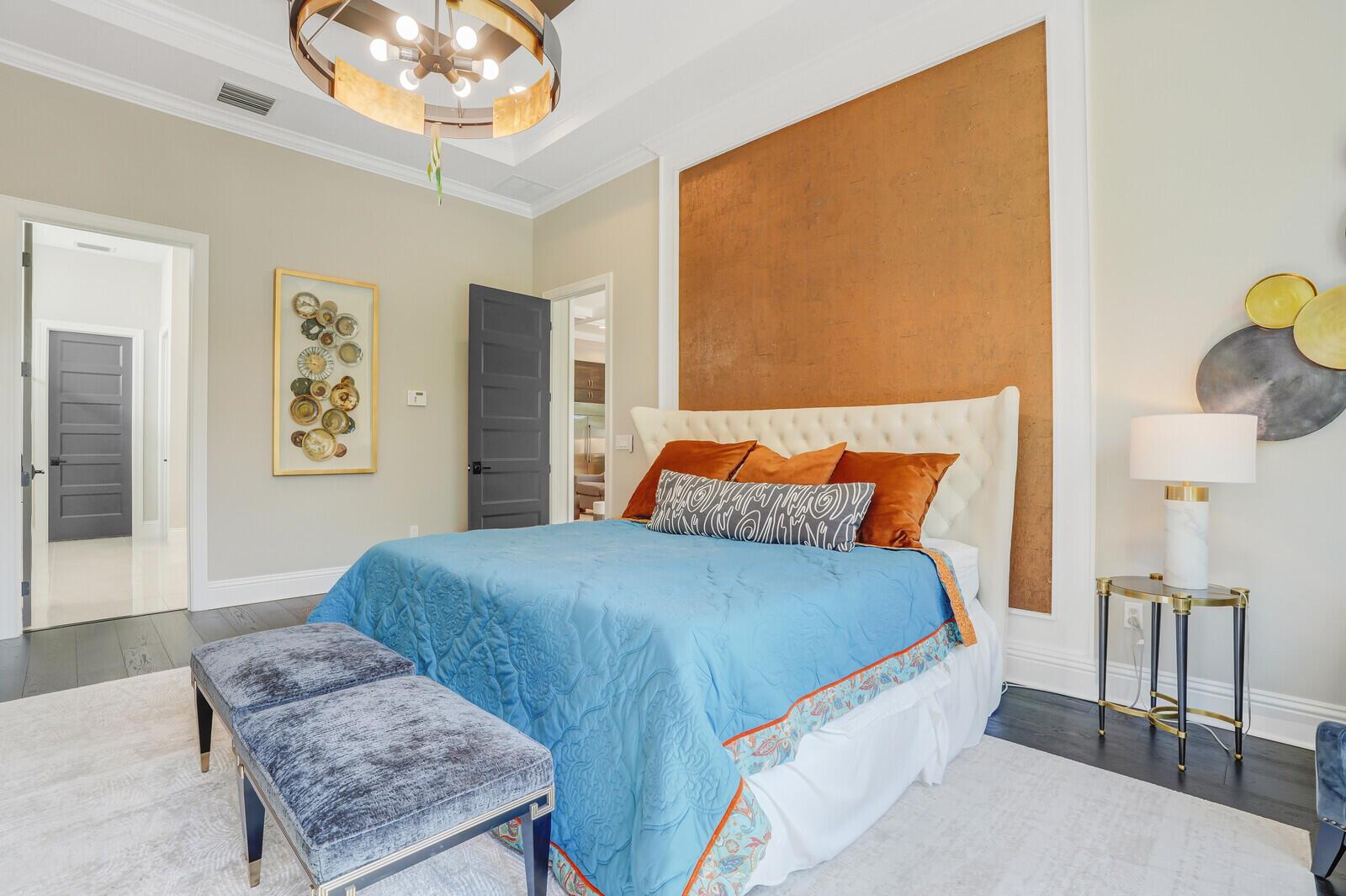 ALTON NEIGHBORHOOD - Residential